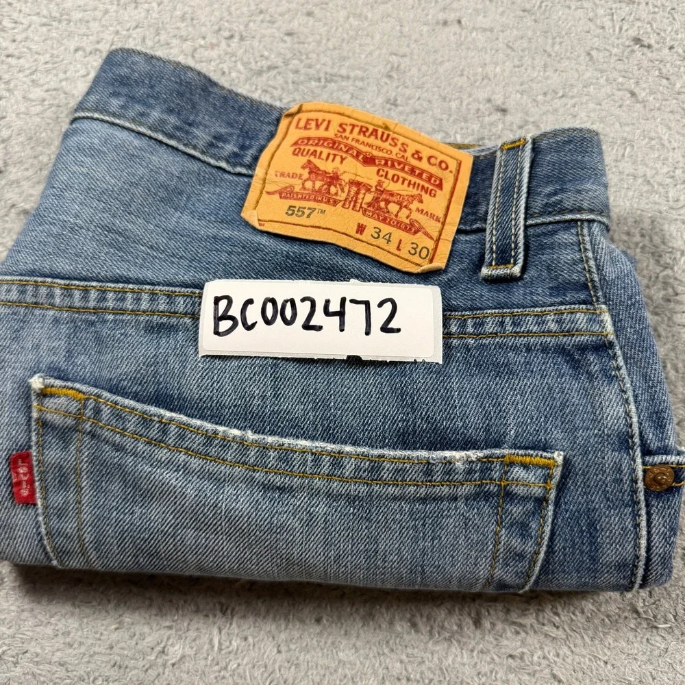 Levis Mens 557 Relaxed Boot Cut Off Denim Shorts W34 Blue Raw Hem Cotton